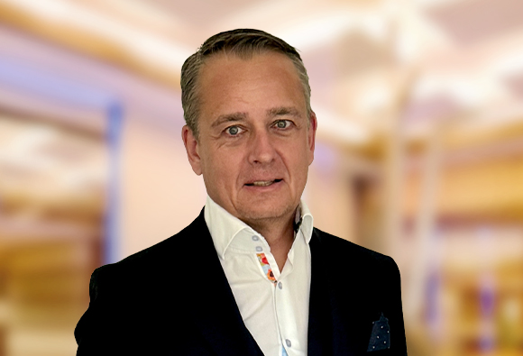 Leigh Varnham, Chief Growth Officer, UK and EU, WNS-Vuram